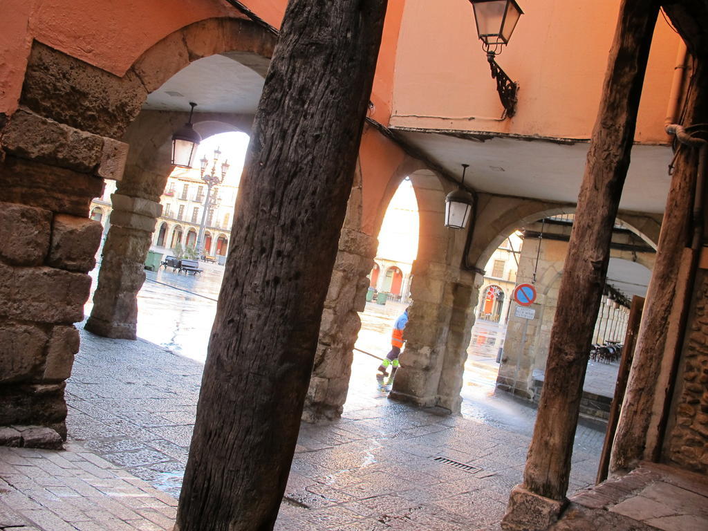 Pension Blanca B&B León Eksteriør bilde